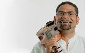 Omar Puente's Instagram, Twitter & Facebook