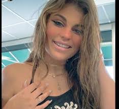 Jennifer Doolittle's Instagram, Twitter & Facebook