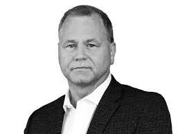 Eric Daugherty's Instagram, Twitter & Facebook