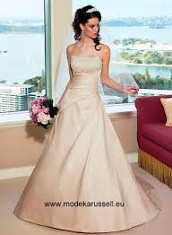 Wir finden ihr persönliches traumkleid, egal ob sie eines in ivory, creme, champagner oder schneeweiß suchen! Brautkleid Online In Creme Champagne Hochzeit Braut Brautkleid Hochzeitskleid Trauung Standesamt Brid Sirti Acik Gelinlikler Dantel Geli Nli K The Dress