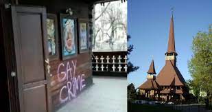 Apele lacului sunt de un roșu ruginiu murdar. Video Biserica Din Parcul Ior VandalizatÄƒ De PresupuÈ™i ActiviÈ™ti Lgbt È™i Antifa ReacÈ›ia PurtÄƒtorului De Cuvant Al Patriarhiei De Ce SÄƒ Vandalizezi Cu ReacÈ›ii De Tip Lgbt Oare AnticreÈ™tinii Vor Veni È™i