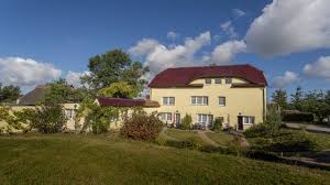 Das kleine fischerdorf mariendorf liegt. Haus Silbermowe Rugen