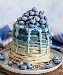 Healthy Foods Made Fun On Instagram Mondays Are Made For Brekkies Like This In 2020 Strawberry Cream Cheese Filling Homemade Pancakes Healthy Vegan Desserts