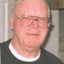 Robert Leth's Instagram, Twitter & Facebook