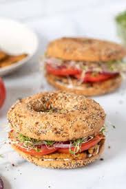 4 Healthy Bagel Sandwich Ideas All Vegan Simply Quinoa In 2020 Healthy Bagel Healthy Bagel Sandwich Veggie Breakfast
