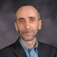 100+ profils pour “Camp”