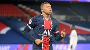 Born in 1998, kylian mbappe became the youngest french goalkeeper at the fifa world cup, scoring a goal against peru in 2018 world cup in russia. Psg Springt Nach Kantersieg An Die Tabellenspitze Mbappe Glanzt Eurosport