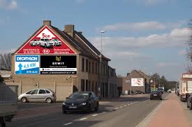 Belgium's prime minister, sophie wilmès, was was met with a silent protest by staff at a hospital in brussels on saturday. Facebook