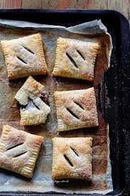 Fagottini Alla Nutella La Ricetta Velocissima In 5 Minuti E 3 Ingredienti Ricetta Ricette Dolci Veloci Con Nutella Ricette Dolci