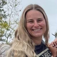 Taylor Hoff's Instagram, Twitter & Facebook