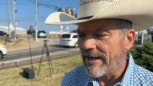 ONE FOR THE BLOOPER REEL...