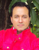 Azul y plata: Nombramiento del Pregonero de la Semana Santa y de la  Exaltadora de la Navidad