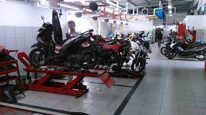 Berikut adalah senarai harga dan caj standard yang akan dikenakan untuk membaiki kenderaan anda. Daftar Harga Servis Motor Honda Di Ahass Mulai Dari Rp45 Ribu