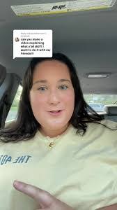 Dani Zapp's Instagram, Twitter & Facebook