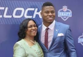 He got trained in music from his teacher mrs vandana srivastava. What We Know About Khalil Mack S Girlfriend Wife Bio