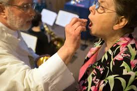 Pew research: 'Chreasters' fill churches