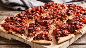 Dieses Lahmacun Auch Als Turkische Pizza Bekannt Schmeckt In Der Veganen Variante Einfach Fantastisch Es Rezepte Kichererbsenmehl Rezepte Kichererbsenmehl