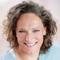 Jessica Winkel's Instagram, Twitter & Facebook