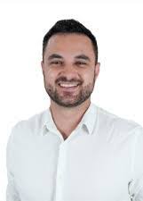 William Andrade's Instagram, Twitter & Facebook