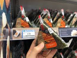 Select category fatwa (1) general (3) halal food (10) in hsinchu (5) in taipei (1) hsinchu (5) dining (2) housing (1) life in hsinchu (3) islamic stories (3) islamics (7) mosques and prayer places (1) nctu (2) nthu (1) photo gallery (5) ramadan 2011 (7) traveling (2). Tak Perlu Was Was Lagi Makan Puas Puas Familymart Dah Ada Logo Halal Jakim Lobak Merah