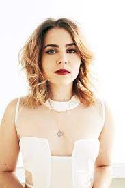 Mae Whitman Mae Whitman Pretty People Cool Hairstyles