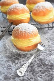 Beignets A La Creme Patissiere Boules De Berlin Moelleuses Recette Beignets A La Creme Boule De Berlin Beignets