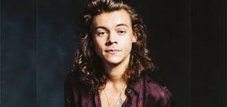 Harry styles hair stili di capelli lunghi, una direzione harry, taylor swift, amore. Nuovo Look Per Harry Styles Dei One Direction Le Prime Foto Dopo Il Taglio Netto
