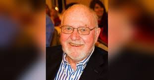 Donald Greis's Instagram, Twitter & Facebook