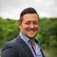 Teresa Ballinger's Instagram, Twitter & Facebook