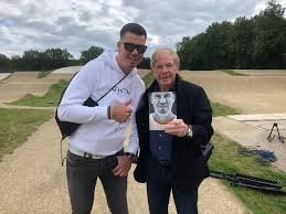 Jelle van gorkom (doetinchem, 5 januari 1991) is een nederlandse bmx'er. Frits Jelle Barend On Twitter Geestige Boekpresentatie Accepteren En Doorgaan Van Jelle Van Gorkom Vol Zelfspot En Dank Aan Familie En Vriendin Https T Co Bow97cha3m Https T Co 93lpefvplf Twitter