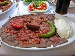 Akden döner & i̇skender personelinden ve geçmişteki konuklardan çabuk yanıt alın. Iskender Kebab Turkische Rezepte