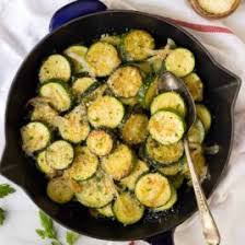 Add the zucchini, salt, pepper, thyme, and remaining less sodium butter with canola oil. Easy Sauteed Zucchini With Parmesan And Onions Wellplated Com
