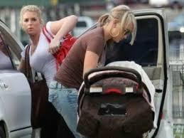 Do you think jamie lynn and casey should try to work it out? Jamie Lynn Spears And Baby Maddie Shopping Youtube