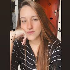 Julia Sousa (@juliasousajsf) • Threads, Say more