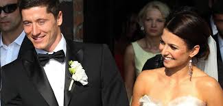 Maybe you would like to learn more about one of these? Privat Vergeben Lewandowski Heiratet Polnische Karatekampferin Welt