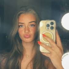 Taylor Grace (@taylorgracehill)