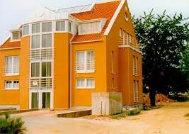 Haus verkauft mit fur die verkauf zeichen farbe vector. Fassadenanstrich Schutz Und Farbe Furs Haus