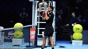 Atp Finals 2020 Dominic Thiem Battles Past Novak Djokovic To Reach Final At O2 Arena In London Eurosport