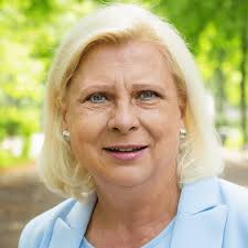 Nikolassee, Schlachtensee und Wannsee haben am 18. September die Wahl. Wir  brauchen eine starke Stimme beim Berliner Senat, damit wir gemeinsam und  erfolgreich die Zukunft gestalten können. Mit meiner Erfahrung als  Staatssekretärin