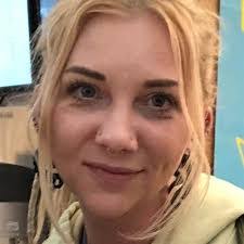 Tammy Winters's Instagram, Twitter & Facebook