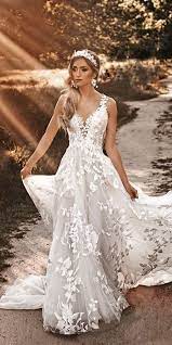 Bridal Guide 25 Country Wedding Dresses Wedding Dresses Guide Country Style Wedding Dresses Country Chic Wedding Dress Rustic Wedding Dresses Country