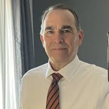 TCS's award winning office building in Chennai, India designed by Uruguayan  architects Carlos Ott and Carlos Ponce de León. This has its certification  for Platinum and Gold ratings from the US Green… |