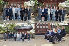 Listrik yang melewati komponen elektronik. Proporsi Tubuh Yoo Jae Seok Foto Bareng Bts Di You Quiz On The Block Curi Perhatian