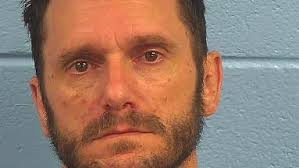 Burglar strikes bowling alley