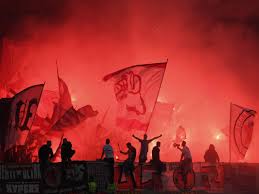 Best support hertha fans i ostkurve hertha fans. Frankfurt Hessen Pyro Aktionen Von Fans In Berlin Geldstrafe Fur Eintracht Frankfurt Eintracht
