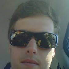 Daniel Vis (@DanielCVis)