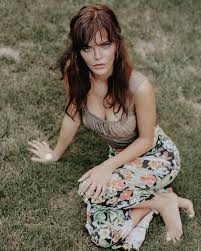 Hilal altinbilek - 69 photo