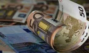 Επίδομα ανεργίας παίρνει και ο ασφαλισμένος που έχει πραγματοποιήσει 200 ημέρες εργασίας στα τελευταία δύο χρόνια πριν την απόλυση του χωρίς να υπολογίζονται τα ημερομίσθια του τελευταίου διμήνου και επιπλέον να έχει πραγματοποιήσει 80 ημέρες εργασίας. Epidoma Oaed 5 Eyrw Wra Se Anergoys Ta Ypoloipa Epidomata Tilegrafimanews