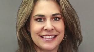 Sandra Malley's Instagram, Twitter & Facebook