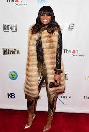 Pin On Celebrities Styles